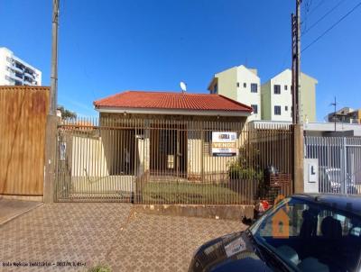 Casa para Venda, em Campo Mouro, bairro Centro, 3 dormitrios, 3 banheiros, 1 sute, 2 vagas
