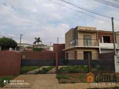 Sobrado para Venda, em Campo Mouro, bairro Jardim Casali, 2 dormitrios, 1 banheiro, 2 sutes, 1 vaga