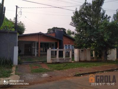 Casa para Venda, em Campo Mouro, bairro Jardim Residencial Araucria, 3 dormitrios, 3 banheiros, 2 sutes, 2 vagas