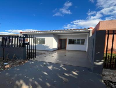 Casa para Venda, em Campo Mouro, bairro Jardim Tropical II, 2 dormitrios, 1 banheiro, 1 vaga