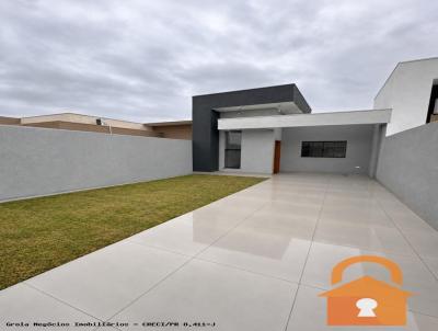 Casa para Venda, em Campo Mour�o, bairro Jardim Vict�ria, 3 dormit�rios, 1 banheiro, 2 vagas