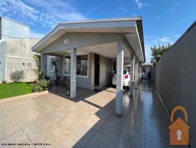 Casa para Venda, em Campo Mour�o, bairro Jardim Copacabana, 3 dormit�rios, 2 banheiros, 2 vagas