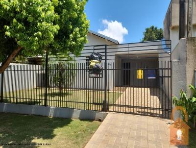 Casa para Venda, em Campo Mour�o, bairro Jardim Laura, 3 dormit�rios, 1 banheiro, 2 vagas
